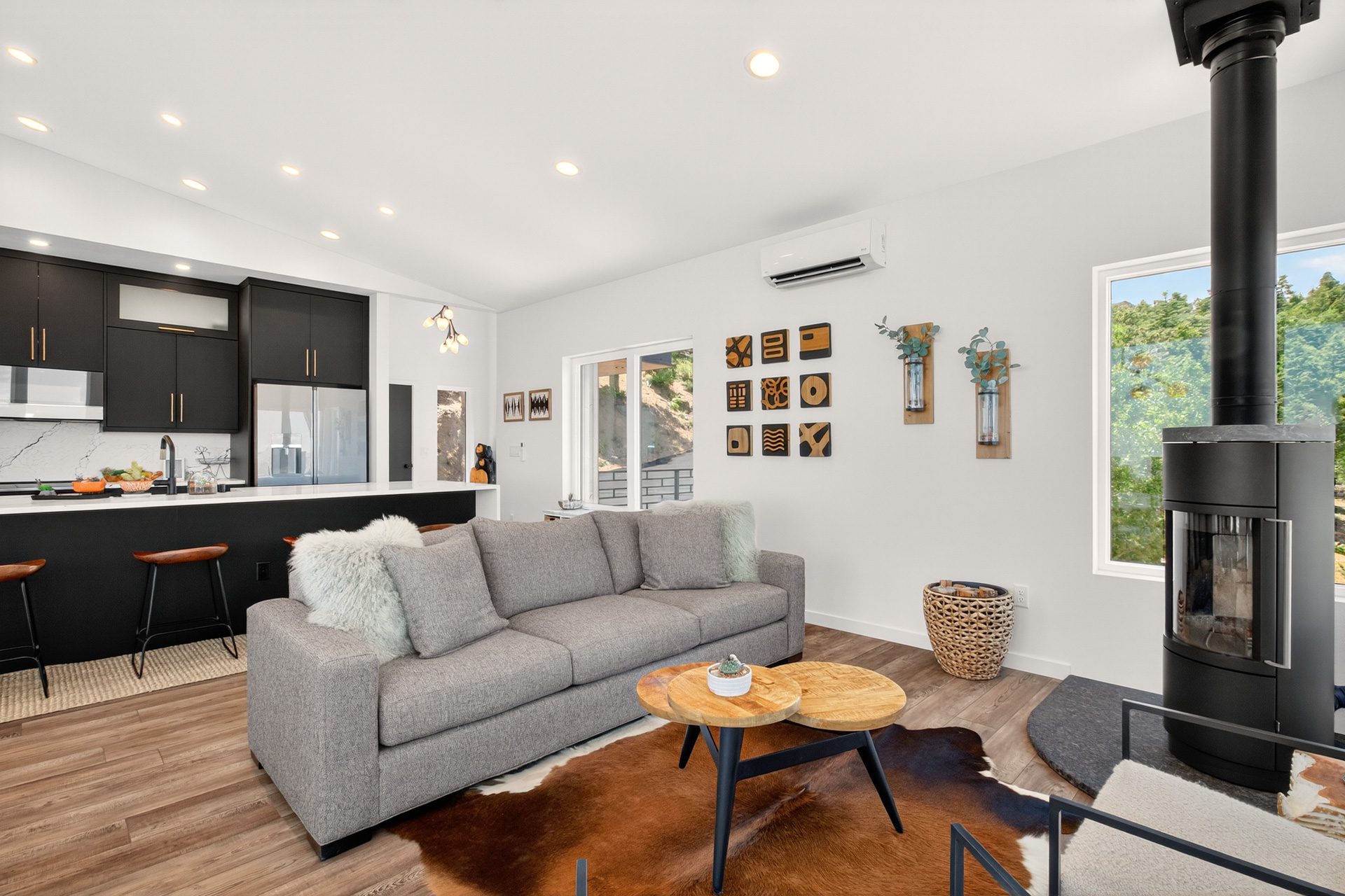 555 Sunrise Peak Road — photo 12
